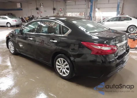 2018 Nissan Altima 2.5 S из США, поврежденный, VIN 1N4AL3AP2JC285587